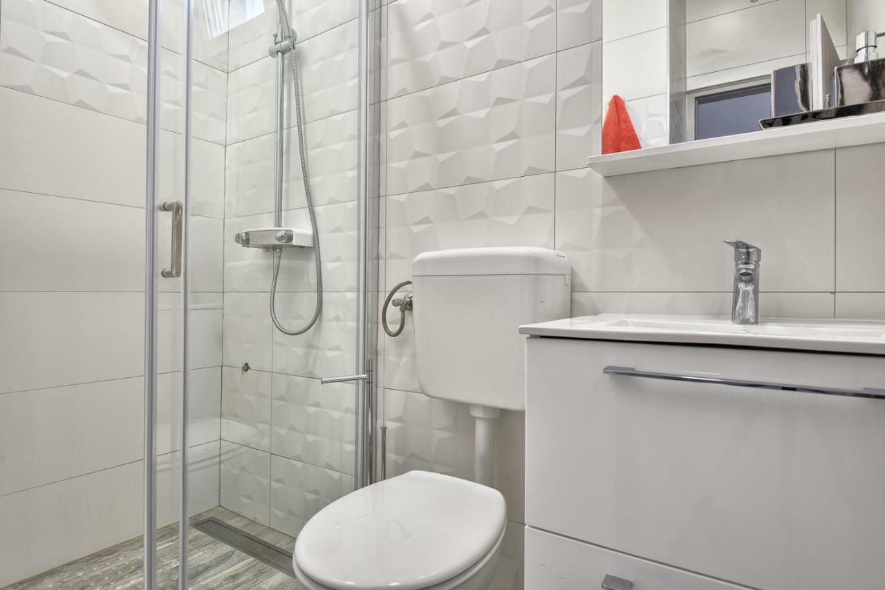 Apartment 20M From Arena 普拉 外观 照片